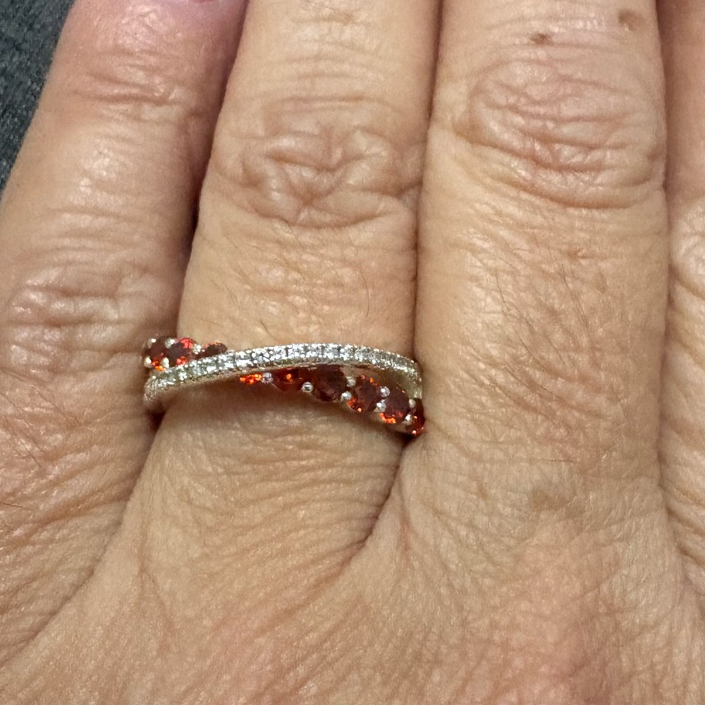 Elegant Silver and Garnet Women's Ring
